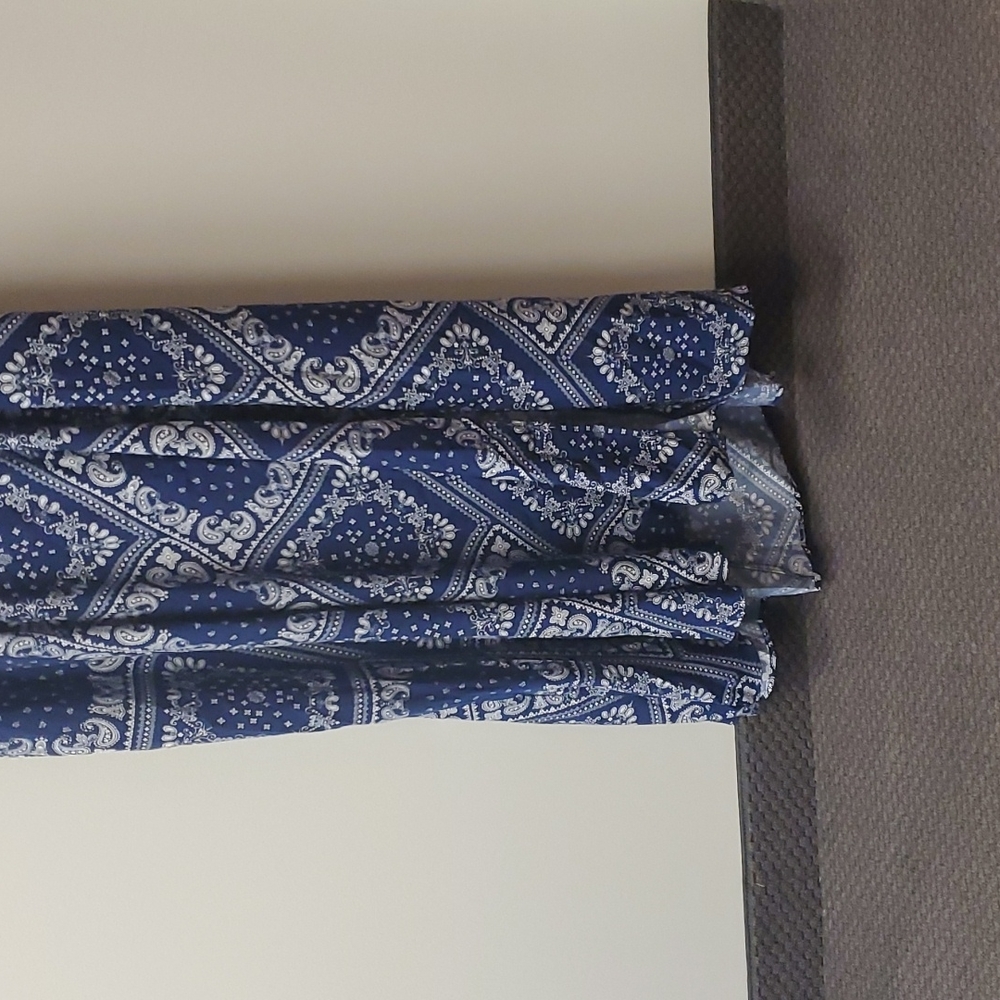 NWOT Shein Blue/white handkerchief dress with halter tie and slit 4X - Picture 2 of 12